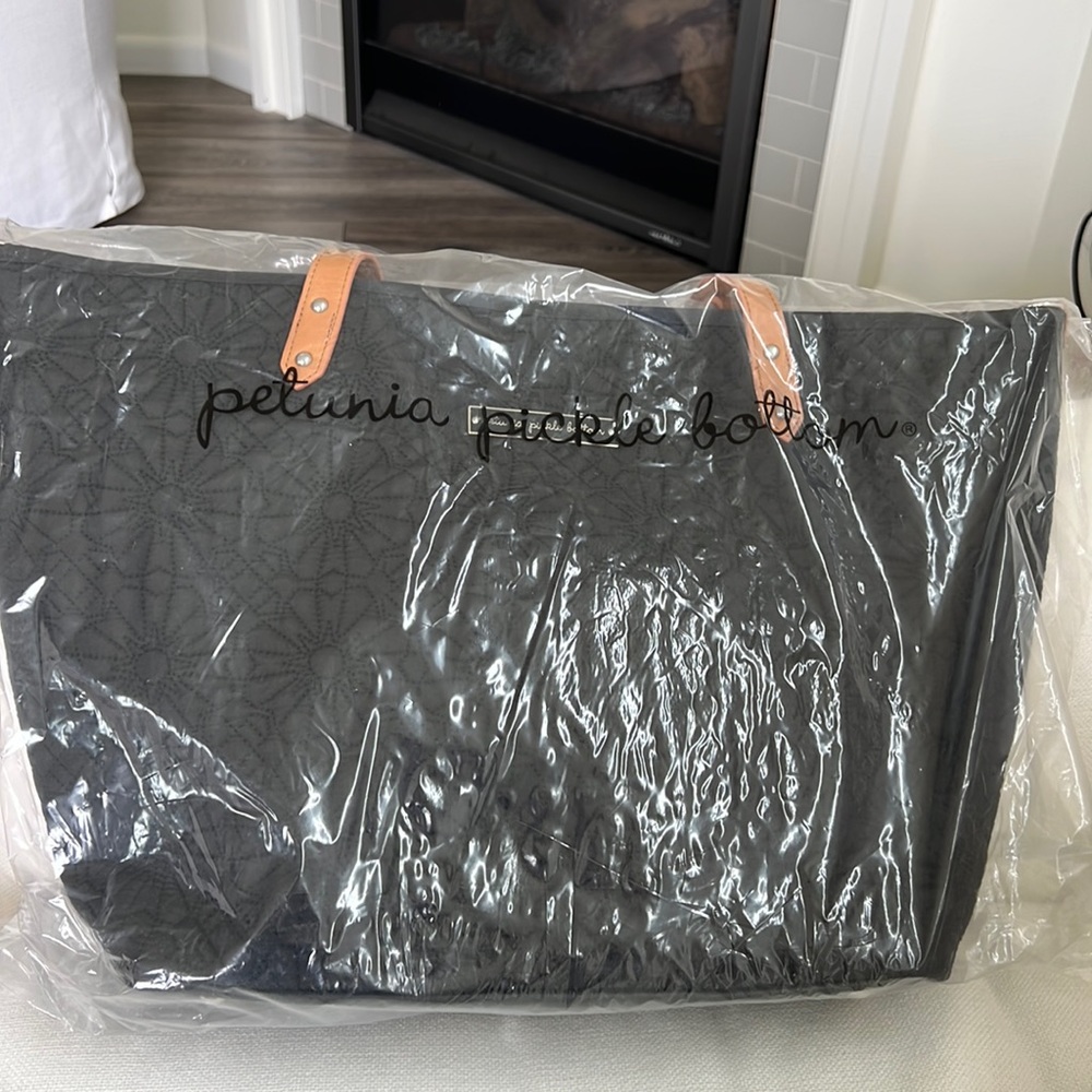 NWT Petunia Pickle Bottom Downtown Tote